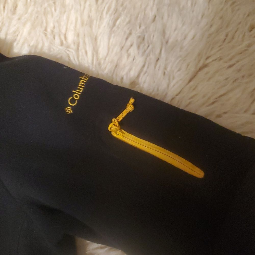 Columbia Iowa Hawkeyes black fleece full-zip jacket - Picture 3 of 6